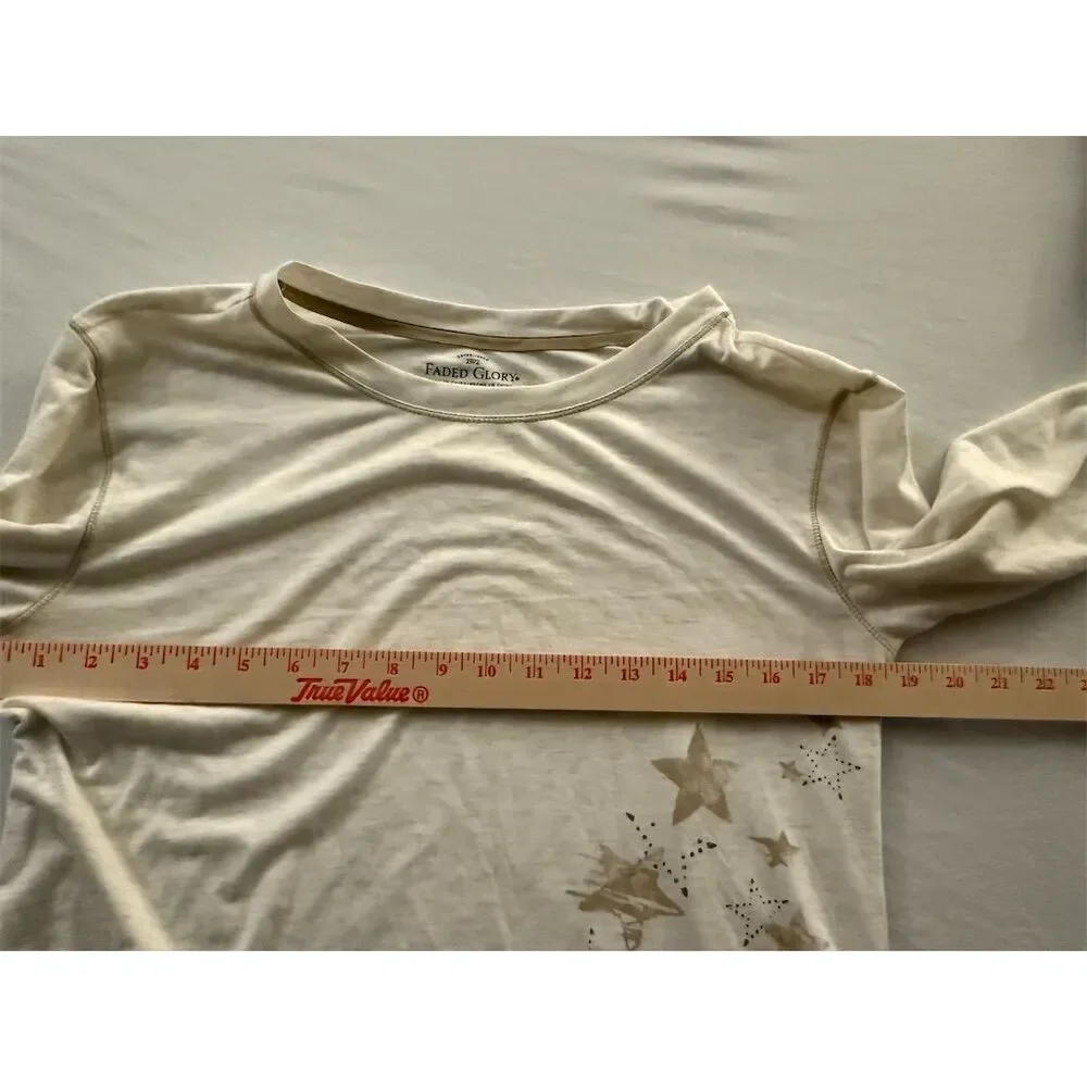 Faded Glory Women's M Beige Long Sleeve T-Shirt with Star Design - Picture 5 of 8